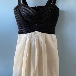 BCBGMAXAZRIA WOMEN'S SATIN DRESS:  SIZE 6, STUNNING FLIRTY PARTY DRESS